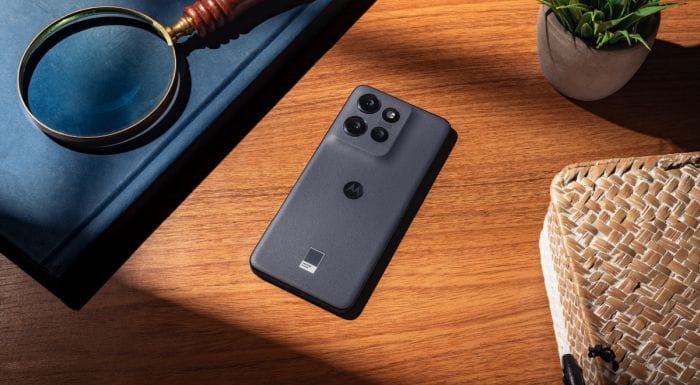 Motorola Edge 50 Neo Review: Compact & Powerful Performance